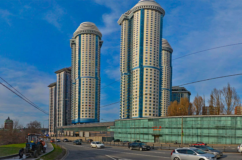 Мосфильмовская улица в москве